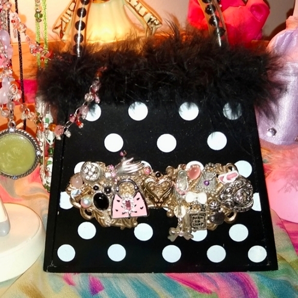Eclectic Black & White Polka Dot Handbag Shaped Storage Box - Picture 11 of 14